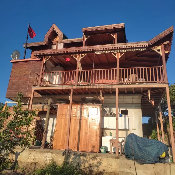 Salihli De Satılık Dağ Evi Ve Kiraz Bahçesi 2