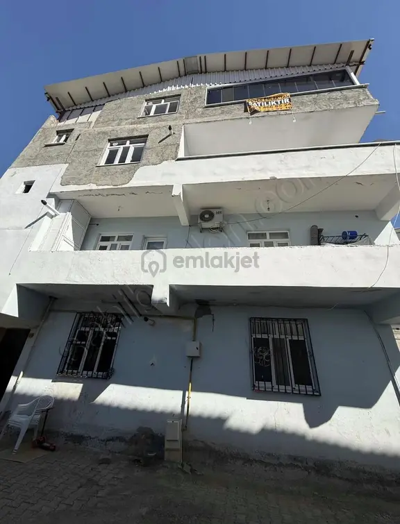 Güven Emlaktan Satılık Fuul Yapılı Teras Kat ( Son ) 1