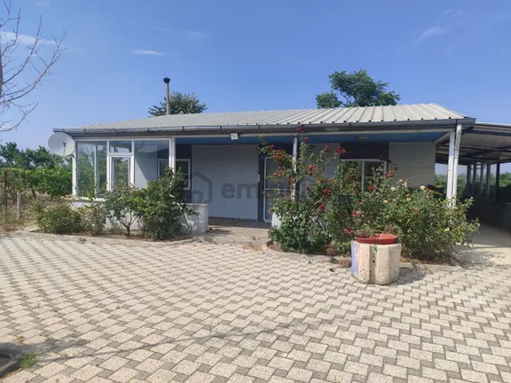C21 Loca'dan Büyük Bostancı'da Satılık Çiftlik Evi Ve Arsası 1