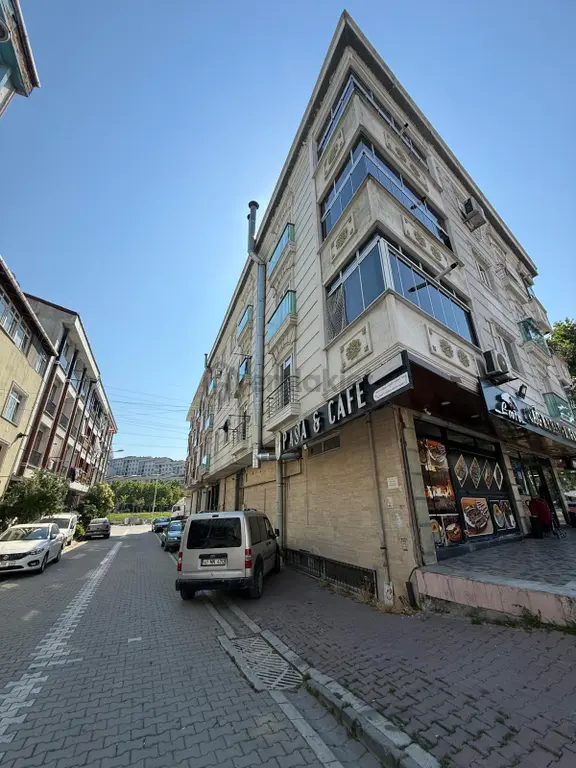 Esenyurt Talatpaşa İşlek Cadde Üstü Kiralık 200 M2 Depo 1