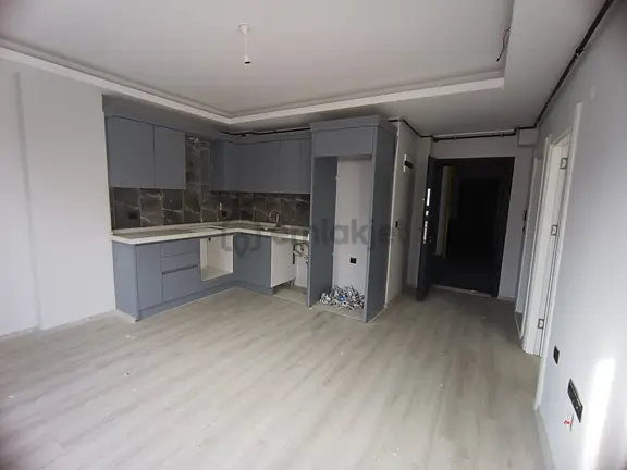 Atakum İstiklal'de Lüks 1+1 Kiralık Daire 2