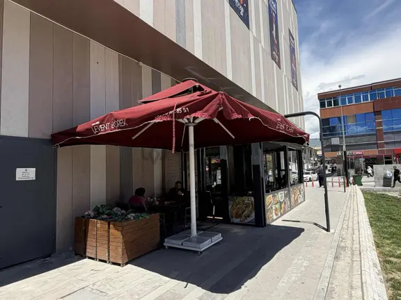 Tuncaygül'den Devren Yüksek Cirolu İşyeri 2