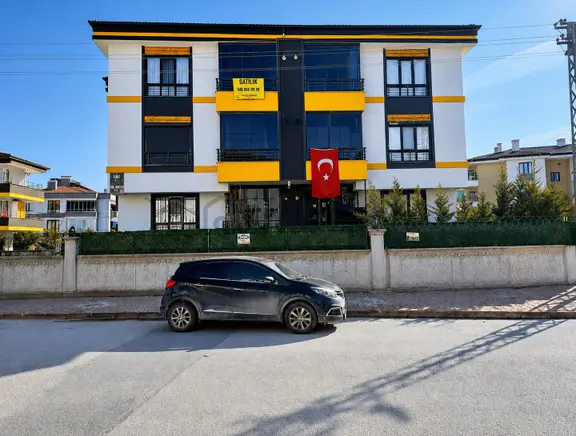 Sahibinden 3,5+1 Kızartma Mutfaklı Komisyon Masrafsız Lüks Daire 1