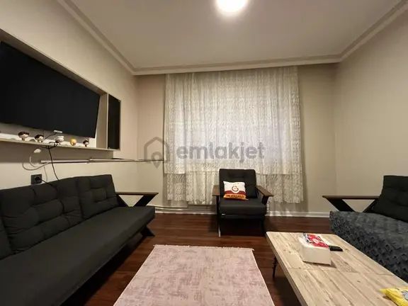 Cumhuriyet Gayrimenkulden 2+1 Full Eşyalı Daire Kale Manzaralı 2