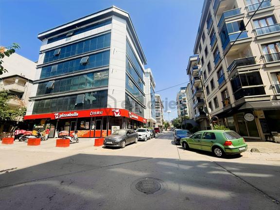 Samandıra Da 2+1 110 M2 İskanlı Kiralık Ofis Katı Ve İş Yeri 2