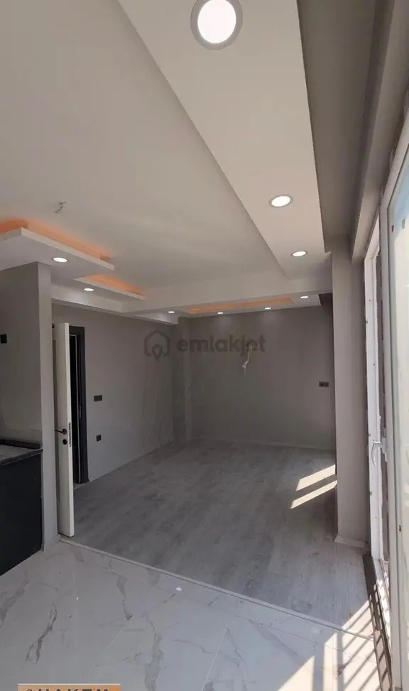 Sarıçam Belediyesi Civarı İskanlı • Krediye Uygun • Site İçerisinde 2+1 Lüks Satılık Daire 2