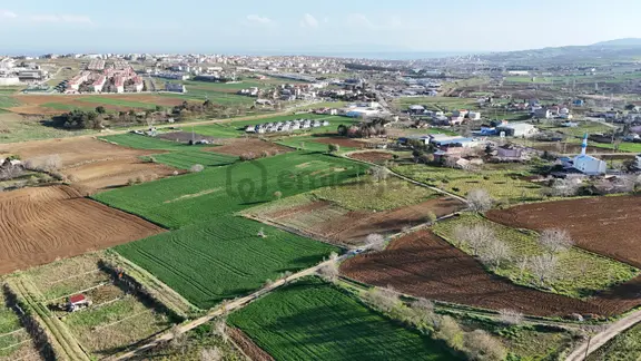 Tüvtürk Arkası Yatırımlık 573 M2 Villa İmarlı Arsa 2