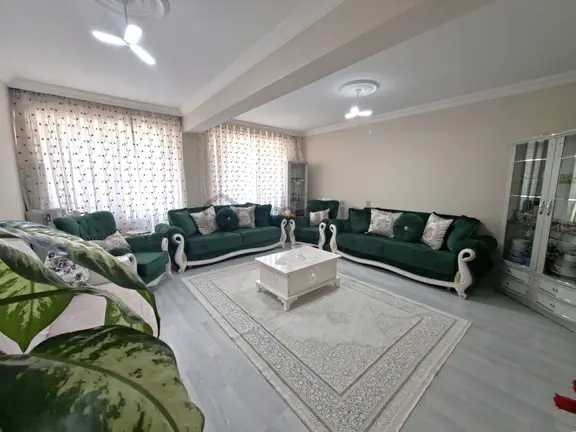 Recep Ümit'ten Şarhöyük'te Satılık 3+1 Önü Açık Dublex Daire 1