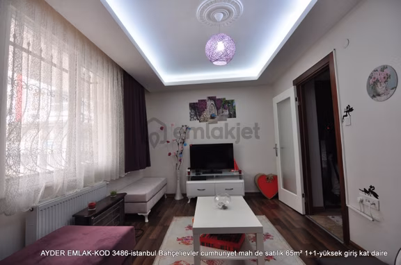 İstanbul Bahçelievler Cumhuriyet Mah De Satılık 65m² 1+1-yüksek Giriş Kat Daire 1