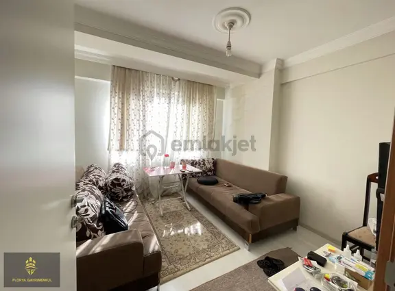 Üniversite Yakını Eşyalı Düzgün 1+1 Daire 1