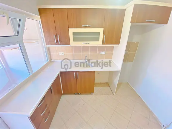 Gültaş Emlaktan Akçay Merkez’de Satılık 3+1 Daire 2