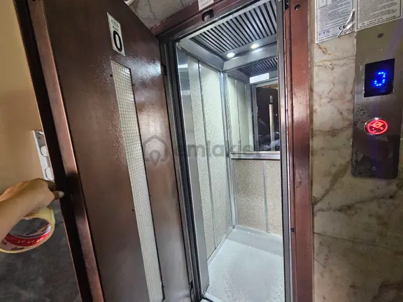 Sevgim'den Sivrihisar Caddesi Üzeri Kiralık 3+1 Daire 2
