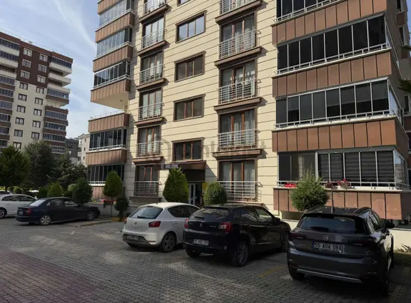 +1 Yatırım /atakum Ergün Sitesinde Kiralık 3+1 1