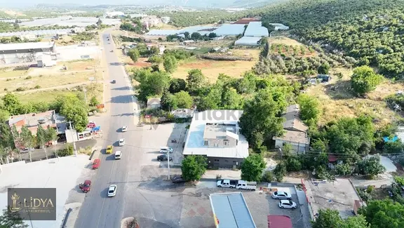 Aslanlı 1.053 M2 Arsa+kurumsal Kiracılı İşyeri+3+1 Satılık Daire 2