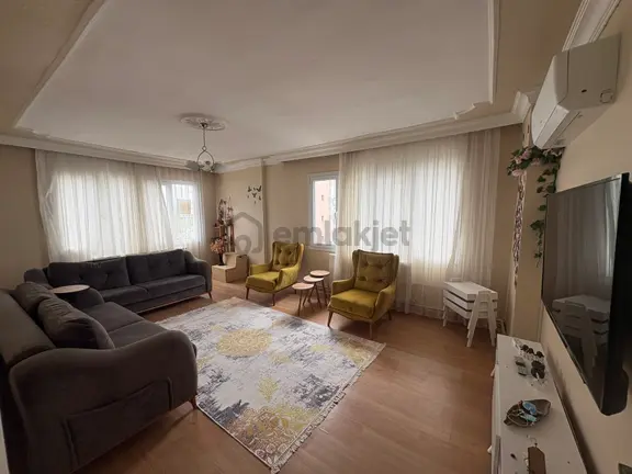 🏡 Bergama Maltepe Mahallesi’nde Full Eşyalı Kiralık 3+1 Daire 2