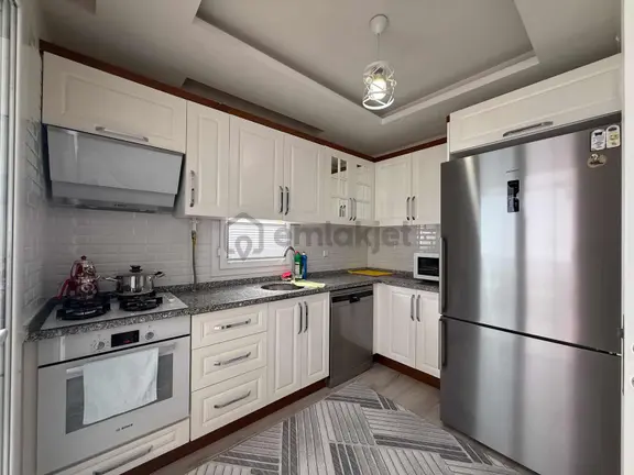 Tellidere 2+1 Geniş Tatlıcı Köse Civ Az Katlı Üç Cephe 1