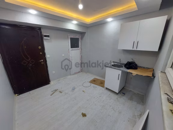 Mimar Emlak'tan Mehmet Akifte Satılık 1+0 Stüdyo Daire 2