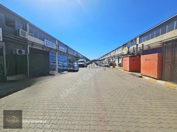 İzmir Çiğli Ege Sanayi Sitesinde Batarlı 180 M2 Satılık Dükkan 2
