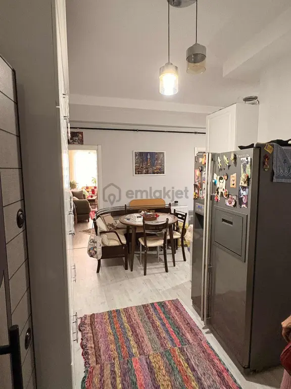Kasaplar Mahallesi Atalar Caddesinde Satılık 2+1 Daire 2