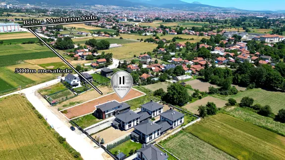 New Doors Realty'den Seyitafşar'da Prestijli Konum Satılık Arsa 2