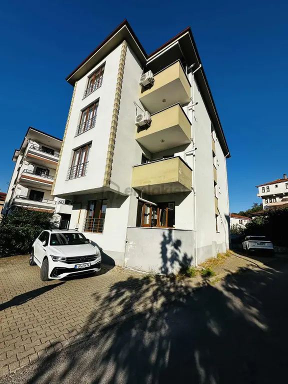 Merkez Demirciler Hendekyanı Kiralık 3+1 Daire Yüksek Giriş Kat 1