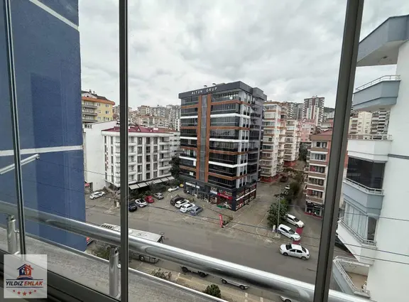 Yıldız Gayrimenkulden Söğütlü Mahallesinde Kiralık Daire 2