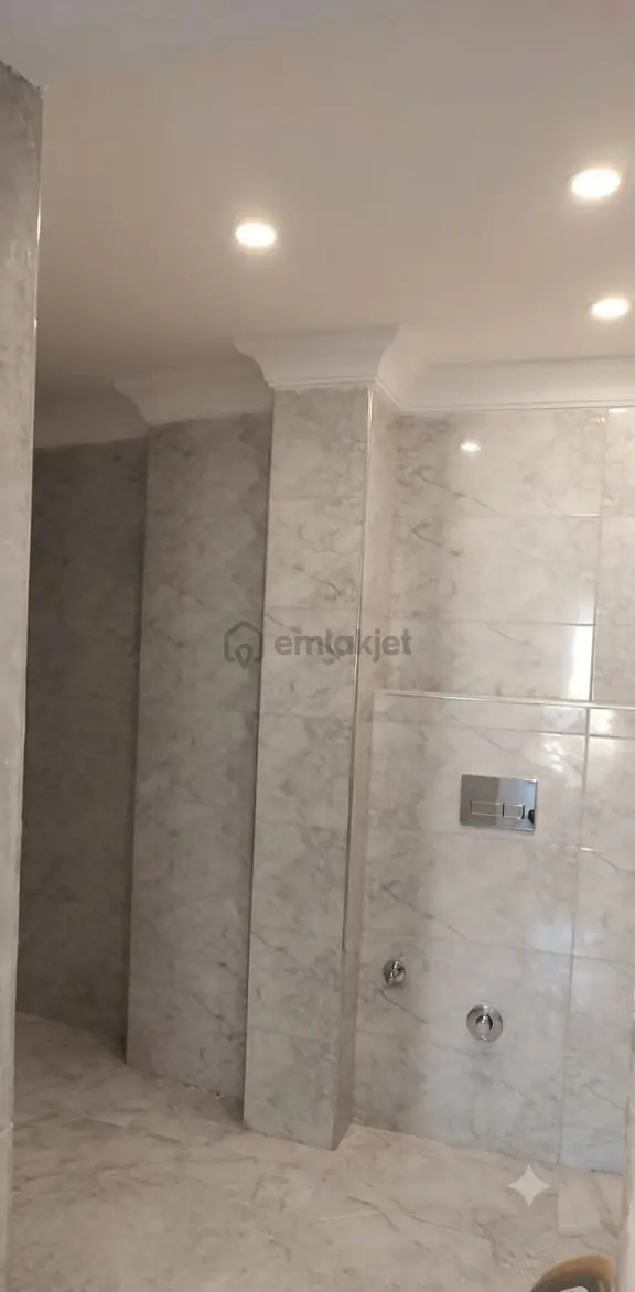 Kayapanın Prestijli Lokasyonunda, Doğa İle İç İçe 3+1 Daire! 2