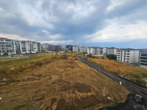 Atatürk Mah. Yerden Isıtmalı Geniş Ferah 1+1 Kiralık Daire 1