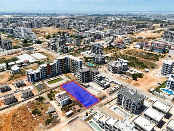 Altıntaş'ta Yatırımlık Fırsat 1303 M² Arsa Harika Lokasyon 2