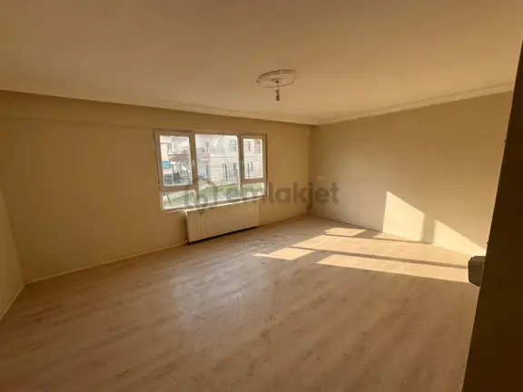 Satılık Daire 3+1 (110m2 Kot 3 Ekin Mh. Mamak Ankara Asansörlü Bina 7 Kat (boş Daire) 1