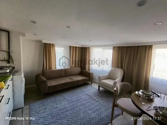 Tuncaydan Metro Metrobüse 7 Dk Mesafede Full Eşyalı 2+1 Daire 2