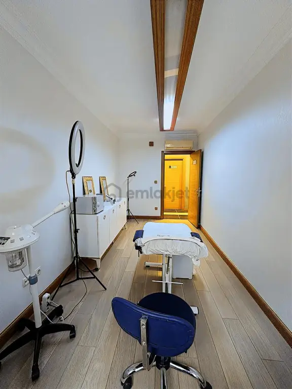 Ümraniye Çarşı'da Full Donanımlı Devren Kiralık Güzellik Merkezi 2