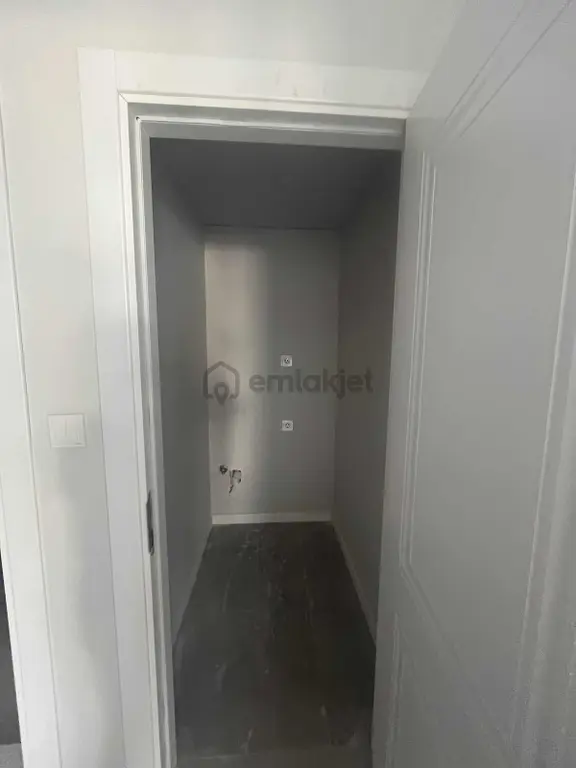 Satılık 2+1 Sıfır / Ön Cephe / Net 95 M2 2