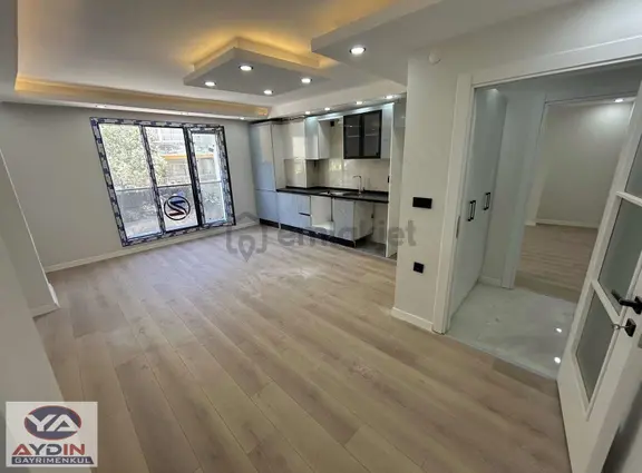 Darıca Merkez De 2+1 Asansörlü 85 M2 Satılık Ara Kat Daire 1