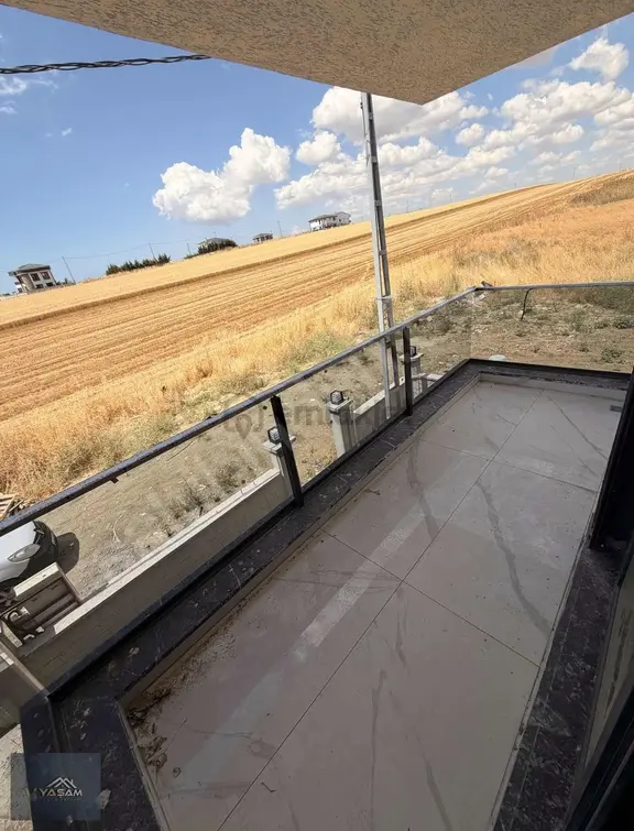 5+1 175m2 Sıfır Lüks Villa!! 1