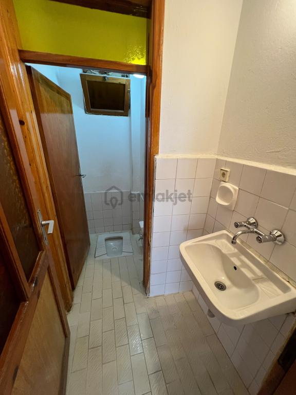 Zeytinköy Mah Yeniyol Altı Çift Balkonlu Kiralık 3+1 Daire 2