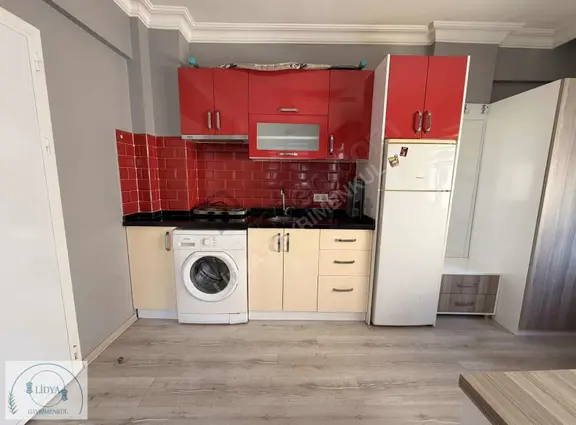 7tepe Ünv. Karşısı Eşyalı-faturalar Dahil Ara Kat Temiz 1+0 2