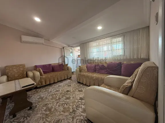 Keskinden Eyüp Esentepede Satılık 2+1 Çatı Kat Daire 1