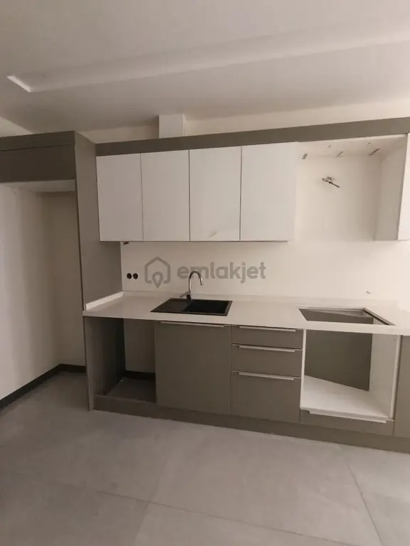 Binax Bakırçay Dan Sıfır Köşe İzban Yakını 1+1 Daire 2