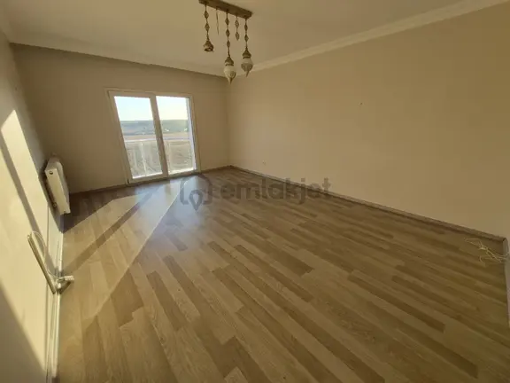 Keşan'da Aqua Parklı Yüzme Havuzlu Kiralık 3+1 Daire 2