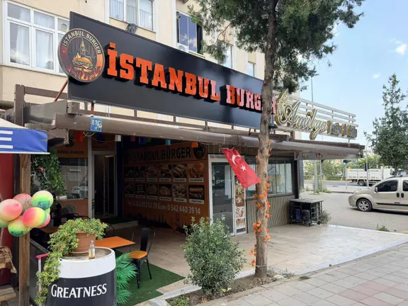 Çorlu Askent Caddesinde 80m2 Satılık Hazır Kiracılı Dükkan !! 1