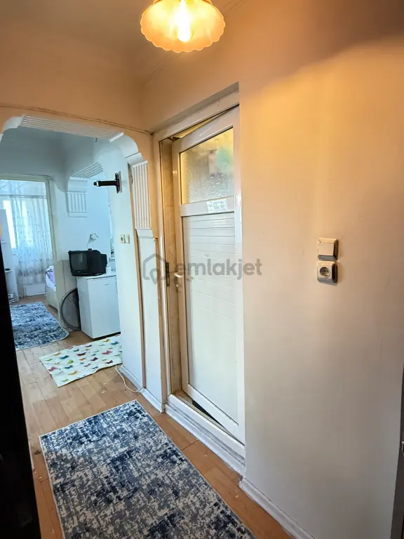 Akın Emlak’tan 1+1 Full Eşyalı Kiralık Daire 1