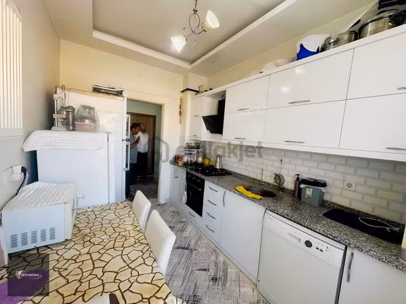 Beymahall Fıstıklık Cadde Üzeri Masrafsız 2+1 Daire 1