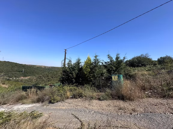 Yayla Mh Satılık 187 M2 Barakalı Arsa 2