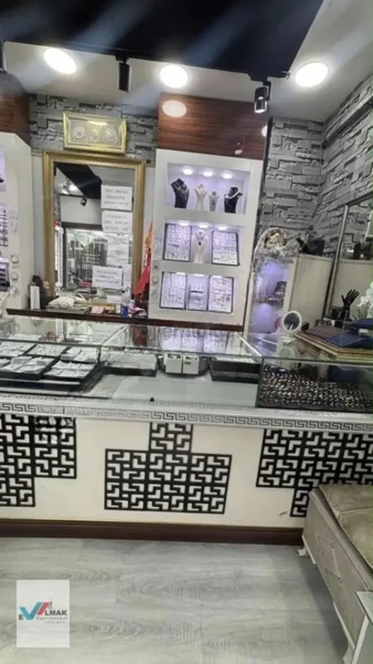 Evalmak'ta Sefaköy Merkezde 20m2 Tabela Değeri Yüksek Dükkan 2