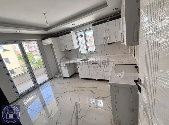 Özgü'den Zafertepe'de Merkezi Konumda Sıfır Kiralık 2+1 Daire 1