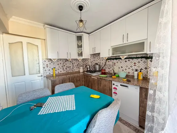 Yeni Mah.4+1 Fiyatı Çok Uygun Cadde Üzeri Satılık Çatı Dubleks 2