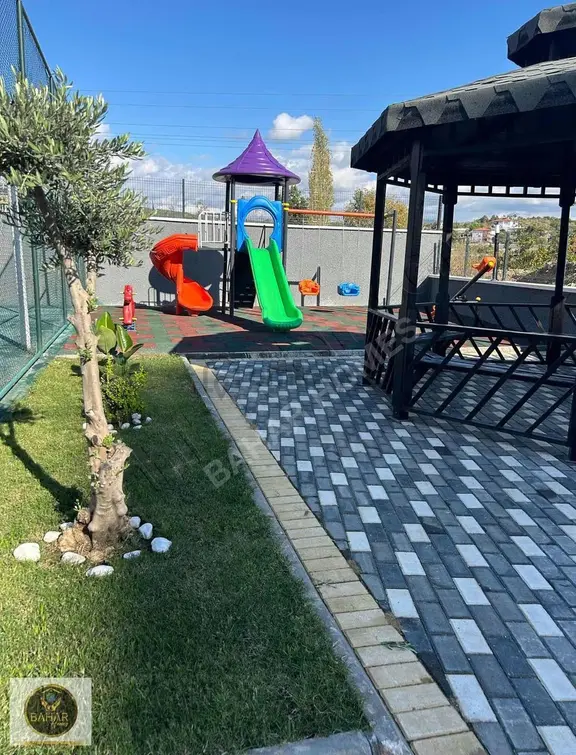Denıze 400 Metre Günlük Kırası 5 Bın Tl Turizm Ruhsatlı Fırsat 1