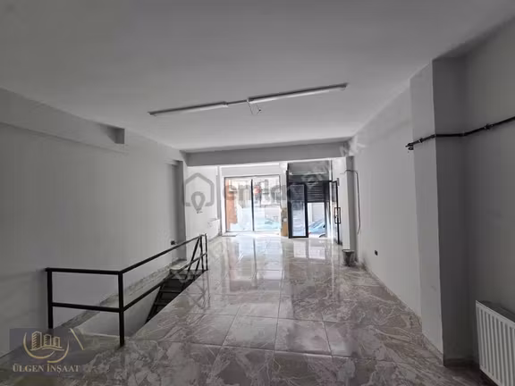 Ülgen İnş Esentepe Kiralık 180 M Depolu İş Yeri 1