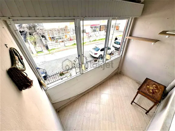Referans'tan Akçay'da Merkez'de Denize 250 Metre Ön Cephe Ara Kat 3+1 Daire 2